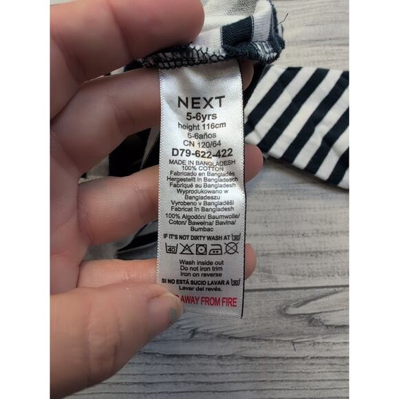 5/6 Next Santa Applique Tunic Top - Picture 5 of 5